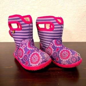 Baby Bogs Size 7 Purple Pink Flower Stripe Winter Snow Rain Boots